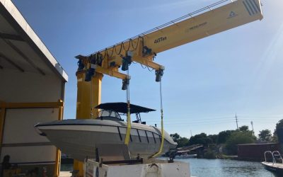 Brazo pescante Taller de mantenimiento de Botes